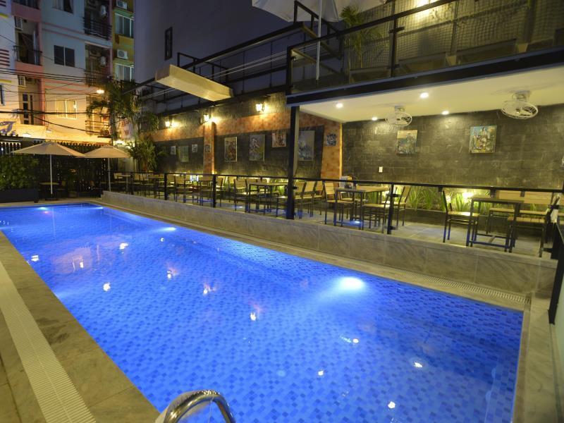 Hanz Boutique Phố đi Bộ Bùi Viện