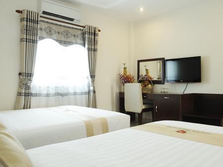 Khách sạn Hanz Boutique Phố đi Bộ Bùi Viện 3*