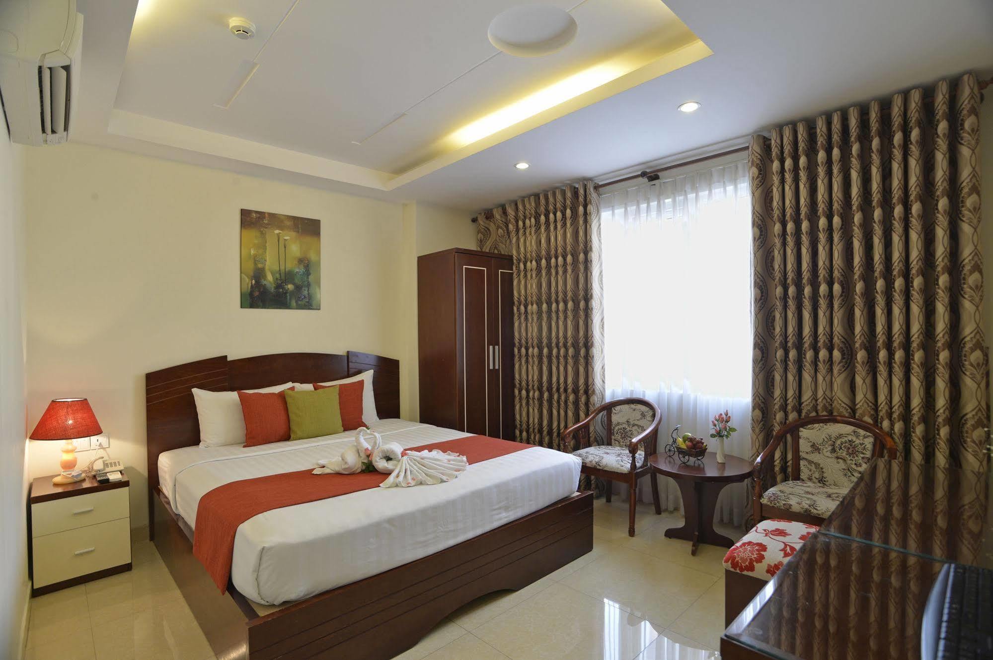Hanz Boutique Phố đi Bộ Bùi Viện TP. Hồ Chí Minh
